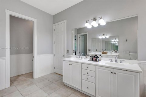 House in Jupiter, Florida 3 bedrooms, 194.82 sq.m. № 1770563 - photo 22