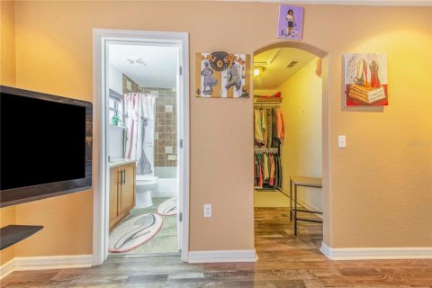 Villa ou maison à vendre à Haines City, Floride: 4 chambres, 250.09 m2 № 2259172 - photo 24