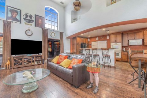 Villa ou maison à vendre à Haines City, Floride: 4 chambres, 250.09 m2 № 2259172 - photo 9