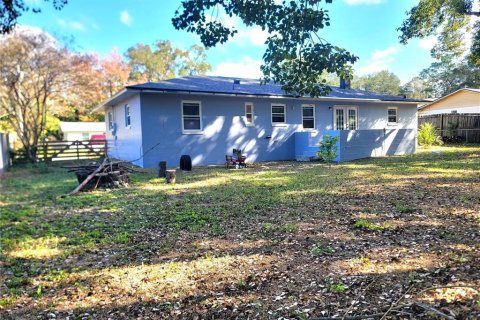 House in Ocala, Florida 3 bedrooms, 112.88 sq.m. № 2230006 - photo 9