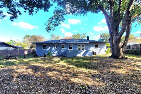 House in Ocala, Florida 3 bedrooms, 112.88 sq.m. № 2230006 - photo 6