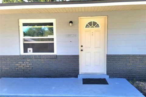 House in Ocala, Florida 3 bedrooms, 112.88 sq.m. № 2230006 - photo 2