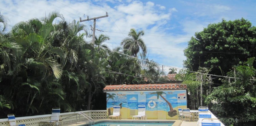 Condo in Delray Beach, Florida, 1 bedroom № 2153871