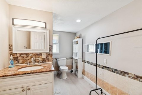 Villa ou maison à vendre à Brooksville, Floride: 7 chambres, 163.69 m2 № 2234352 - photo 16