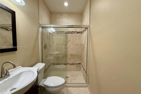 Casa en alquiler en Homestead, Florida, 4 dormitorios, 228.35 m2 № 1881941 - foto 13