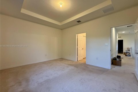 Casa en alquiler en Homestead, Florida, 4 dormitorios, 228.35 m2 № 1881941 - foto 6