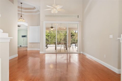 Villa ou maison à vendre à Palm Coast, Floride: 4 chambres, 280.47 m2 № 2126820 - photo 3