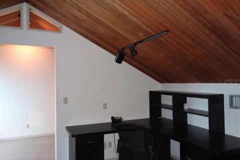 Immobilier commercial à louer à Tierra Verde, Floride: 65.03 m2 № 1832990 - photo 14