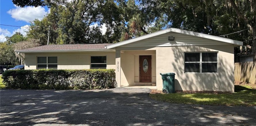 Commercial property in Ocala, Florida 112.5 sq.m. № 2416413