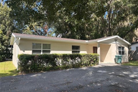 Commercial property in Ocala, Florida 112.5 sq.m. № 2416413 - photo 2