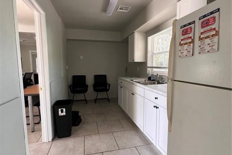 Commercial property in Ocala, Florida 112.5 sq.m. № 2416413 - photo 10