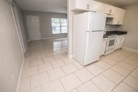 House in Tampa, Florida 3 bedrooms, 120.4 sq.m. № 1895118 - photo 29