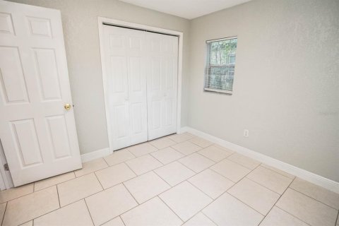 House in Tampa, Florida 3 bedrooms, 120.4 sq.m. № 1895118 - photo 16