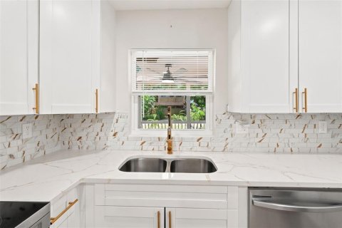 Villa ou maison à vendre à Saint Petersburg, Floride: 3 chambres, 124.86 m2 № 2209399 - photo 7