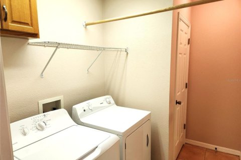 Touwnhouse à vendre à New Port Richey, Floride: 3 chambres, 156.63 m2 № 2211513 - photo 14