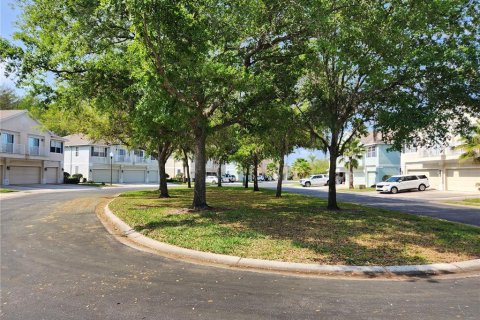 Touwnhouse à vendre à New Port Richey, Floride: 3 chambres, 156.63 m2 № 2211513 - photo 4