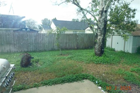 House in Kissimmee, Florida 3 bedrooms, 130.62 sq.m. № 2097845 - photo 11