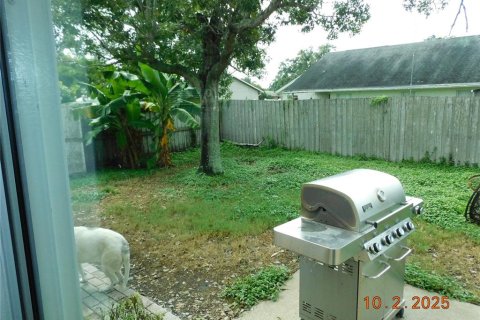 House in Kissimmee, Florida 3 bedrooms, 130.62 sq.m. № 2097845 - photo 12