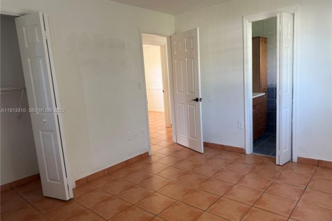 Villa ou maison à louer à Cutler Bay, Floride: 3 chambres, 93.18 m2 № 1976325 - photo 28