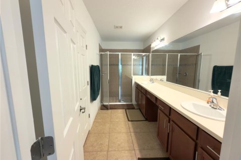 House in Kissimmee, Florida 4 bedrooms, 201.13 sq.m. № 2103807 - photo 17