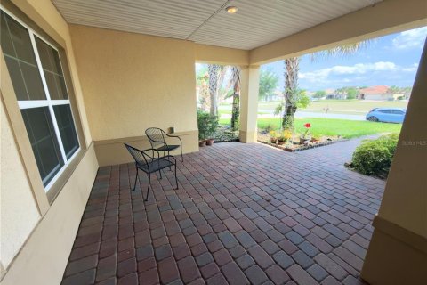 House in Kissimmee, Florida 4 bedrooms, 201.13 sq.m. № 2103807 - photo 24