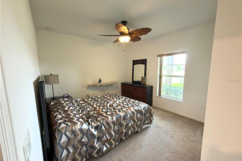 House in Kissimmee, Florida 4 bedrooms, 201.13 sq.m. № 2103807 - photo 21