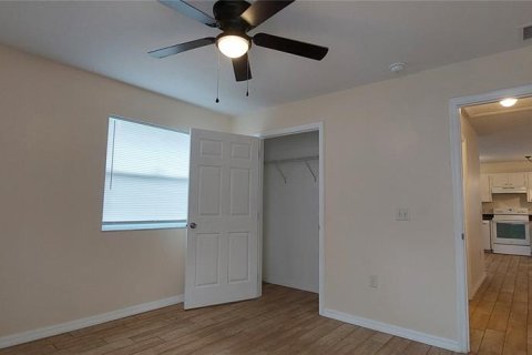 Casa en alquiler en Leesburg, Florida, 2 dormitorios, 89.37 m2 № 1899624 - foto 7