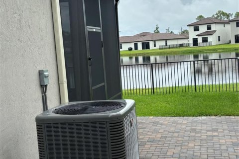 Villa ou maison à vendre à Ave Maria, Floride: 3 chambres, 190.17 m2 № 2083762 - photo 8