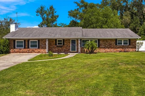 Casa en Ocala, Florida 3 dormitorios, 188.22 m2 № 2364089