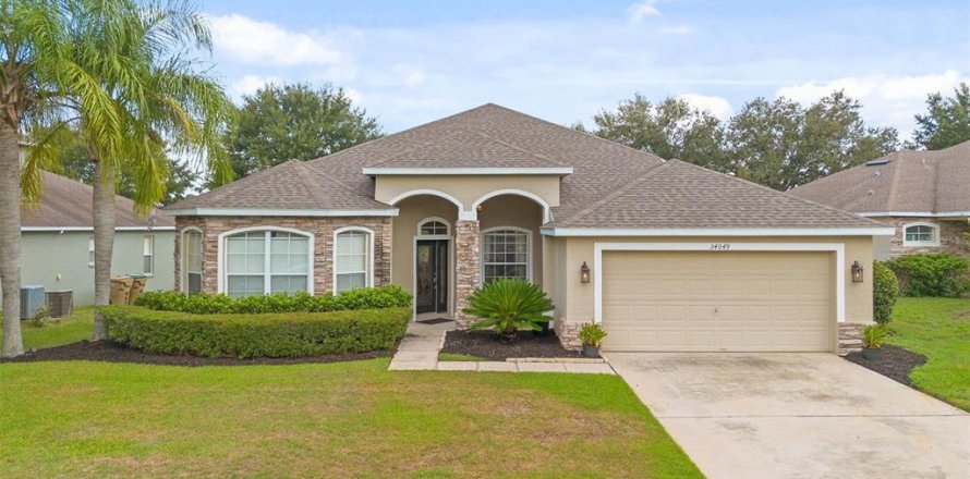 Casa en Sorrento, Florida 4 dormitorios, 217.02 m2 № 1881113