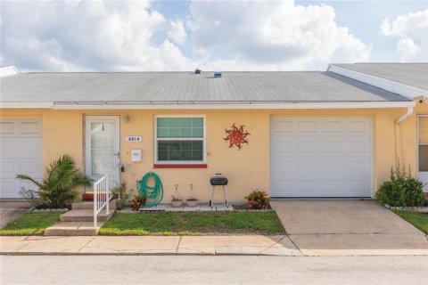 Villa ou maison à New Port Richey, Floride 2 chambres, 67.08 m2 № 2378266