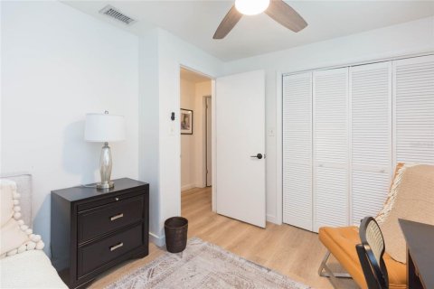 Villa ou maison à louer à New Port Richey, Floride: 2 chambres, 67.08 m2 № 2378266 - photo 16