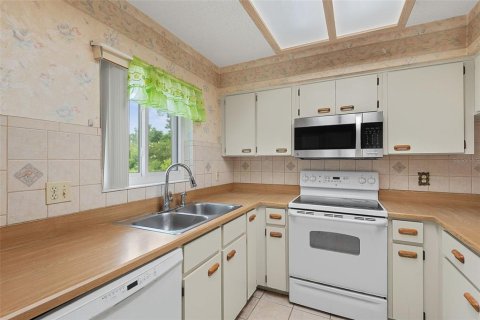 Купить виллу или дом в Палм-Кост, Флорида 3 комнаты, 144.37м2, № 2285452 - фото 10