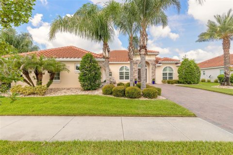 House in New Smyrna Beach, Florida 3 bedrooms, 266.26 sq.m. № 2258756 - photo 19