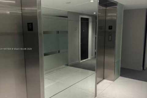 Condominio en venta en Aventura, Florida, 1 dormitorio, 84.82 m2 № 1864997 - foto 8
