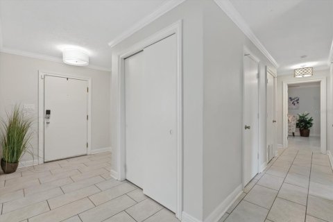 Villa ou maison à vendre à Sarasota, Floride: 3 chambres, 195.93 m2 № 2289492 - photo 8