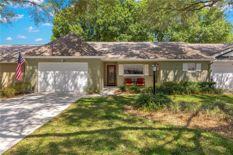House in Ocala, Florida 2 bedrooms, 115.01 sq.m. № 2095793