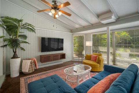 Casa en venta en Bradenton, Florida, 9 dormitorios, 476.96 m2 № 2224480 - foto 27