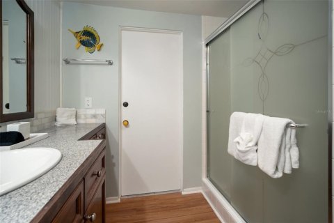 Casa en venta en Bradenton, Florida, 9 dormitorios, 476.96 m2 № 2224480 - foto 11