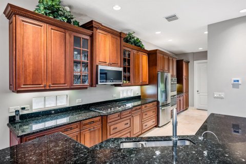 Villa ou maison à vendre à West Palm Beach, Floride: 4 chambres, 354.79 m2 № 2248369 - photo 25
