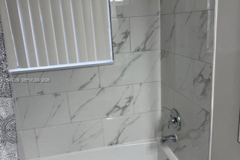 Copropriété à vendre à Coconut Creek, Floride: 1 chambre, 57.6 m2 № 1999128 - photo 11