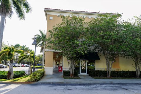 Propiedad comercial en venta en Miramar, Florida № 1766432 - foto 4