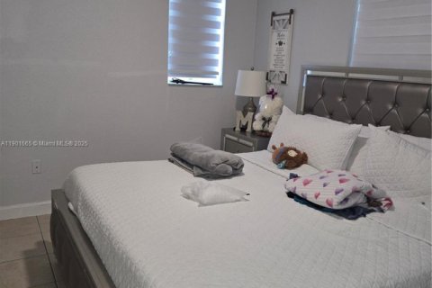 Condo in Homestead, Florida, 3 bedrooms  № 1953632 - photo 6