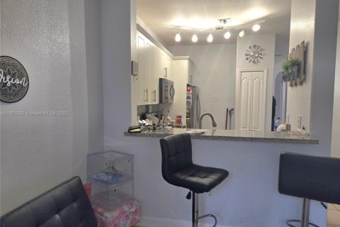 Condo in Homestead, Florida, 3 bedrooms  № 1953632 - photo 4