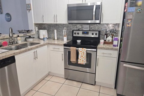 Condo in Homestead, Florida, 3 bedrooms  № 1953632 - photo 3