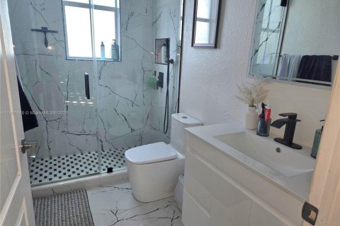 Condo in Homestead, Florida, 3 bedrooms  № 1953632 - photo 7