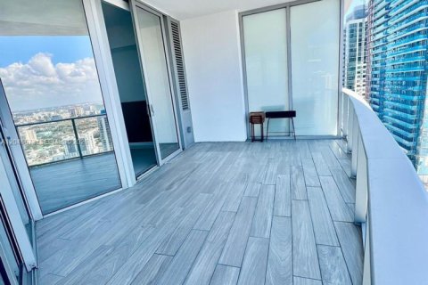 Condo in Miami, Florida, 1 bedroom № 2243113 - photo 24