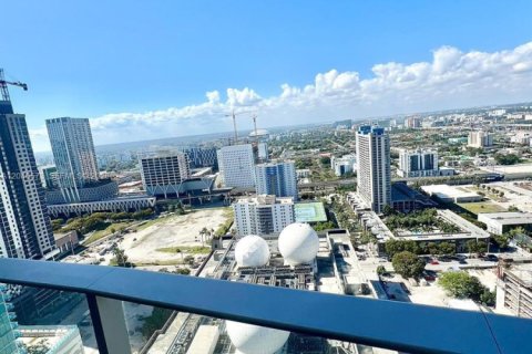 Condo in Miami, Florida, 1 bedroom № 2243113 - photo 28