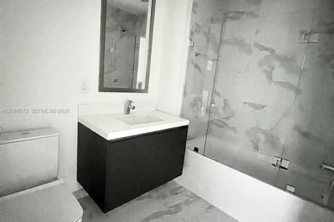Condo in Miami, Florida, 1 bedroom № 2243113 - photo 5