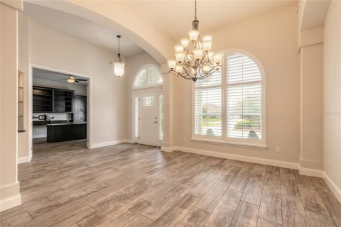Villa ou maison à vendre à New Smyrna Beach, Floride: 3 chambres, 254.92 m2 № 2371513 - photo 18